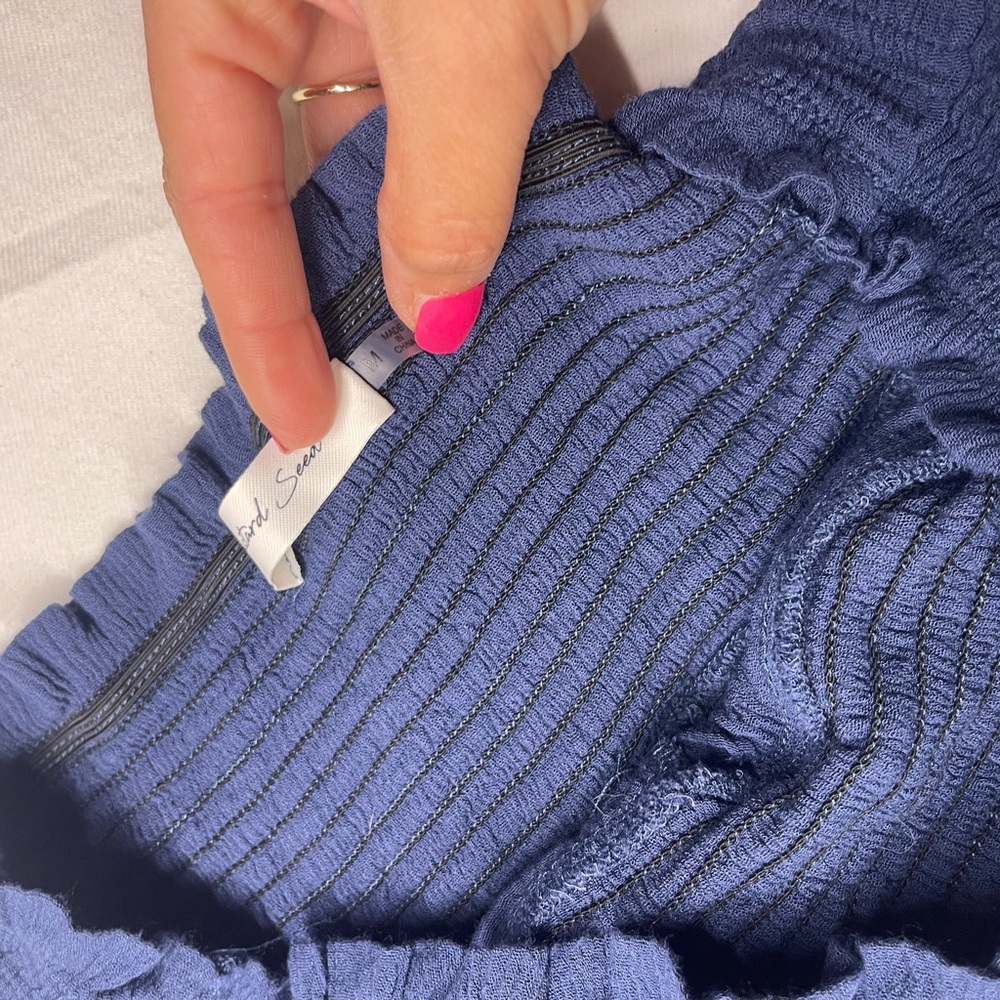 Navy Ruffled Mini Skort - Picture 3 of 5